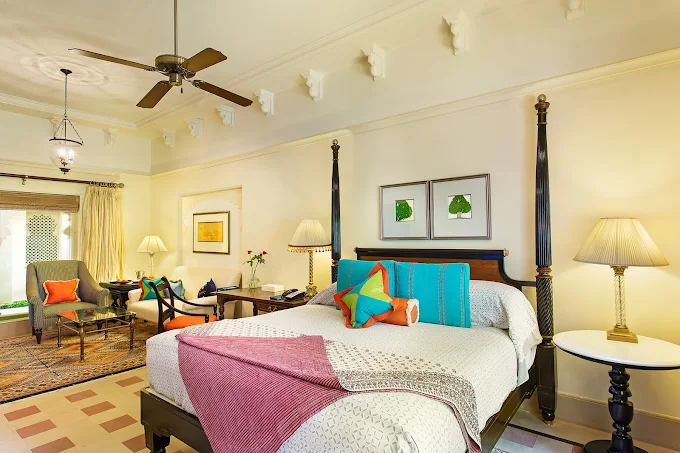 Luxury hotel suite